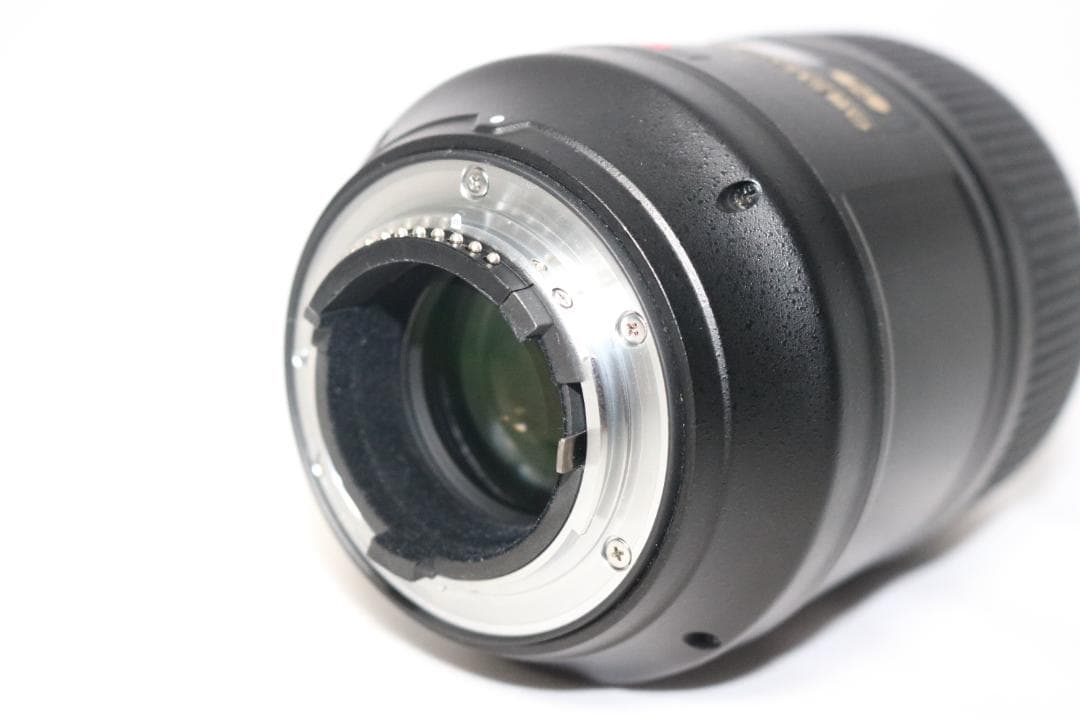 美品⭐プロ愛用 マイクロレンズ⭐ Nikon 105mm f/2.8VR