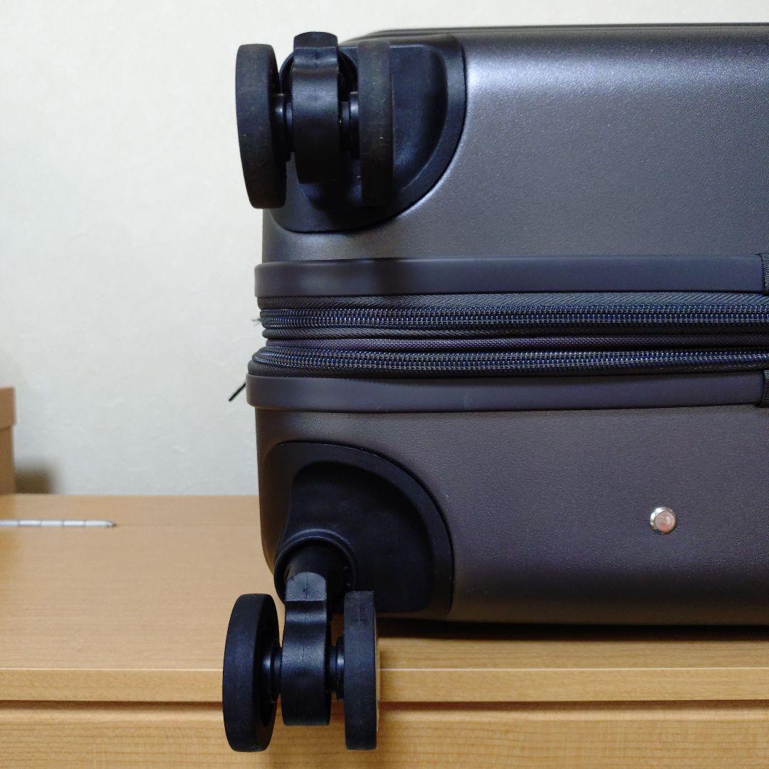 SWISS MILITARY キャリーケース グレー