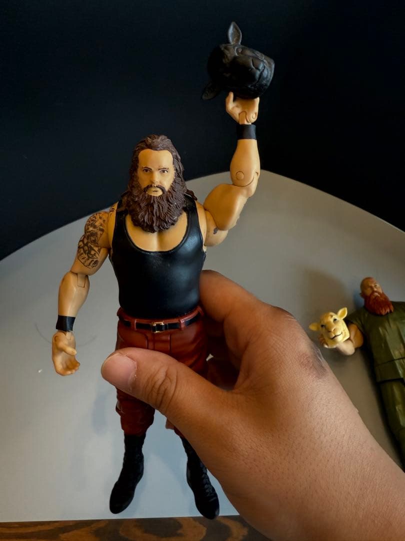 WWE ブレイ・ワイアット フィギュア