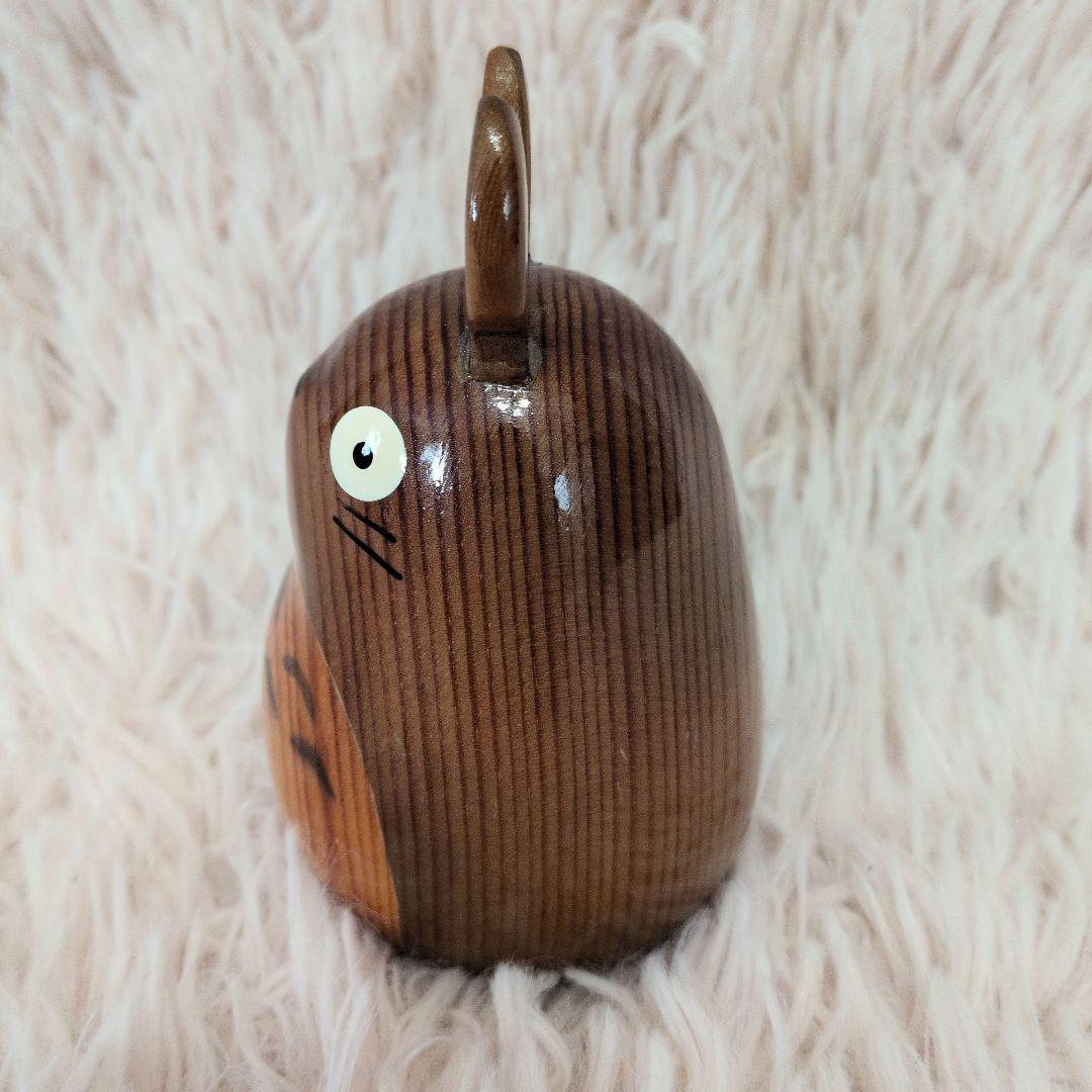 木彫りのトトロ　工房西岡　直筆サイン入り　となりのトトロ　ジブリ