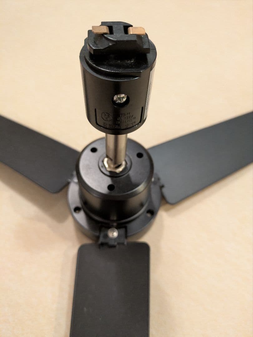 Ceiling × Fan　ダクトレールファン φ50