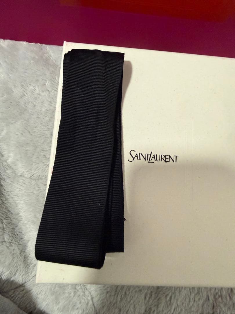 【新品】　サンローラン財布‼️