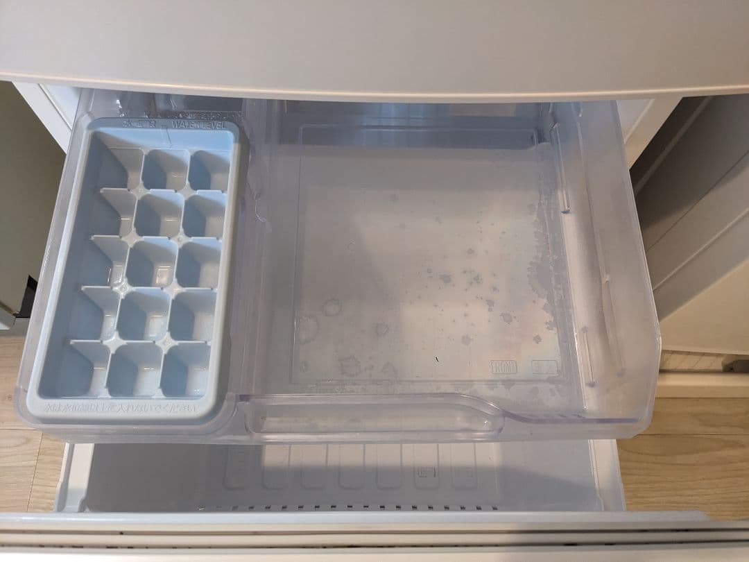 三菱電機 2ドア冷蔵庫 MR-P15G-W 2022年製 単身者 一人暮らし向け