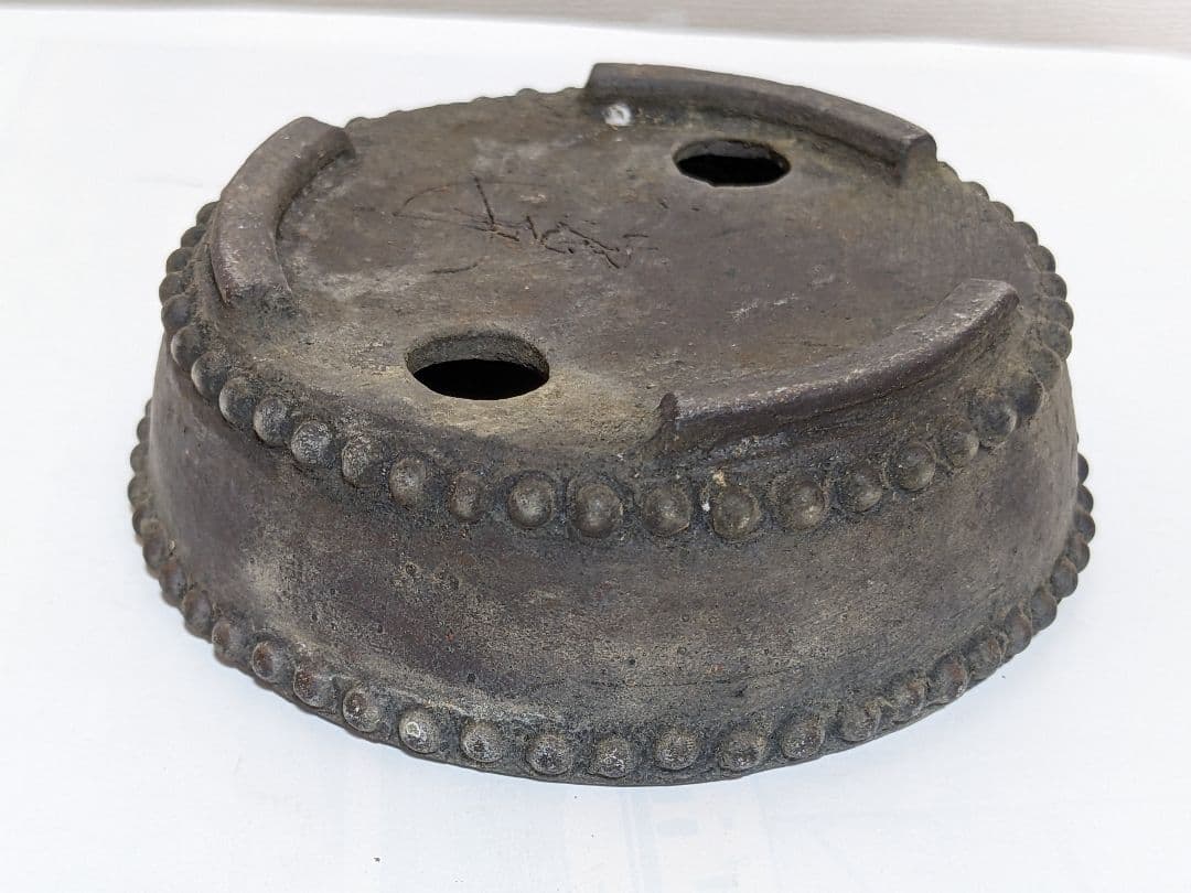 ♦小品盆栽鉢 富舟作 鋲打ち三足丸鉢ミニ盆栽鉢 コレクション 骨董品