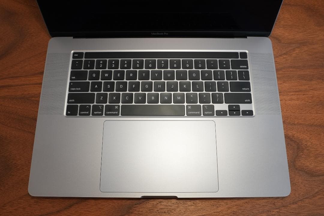 MacBook Pro 16インチ/2019/i7/32GB/1TB