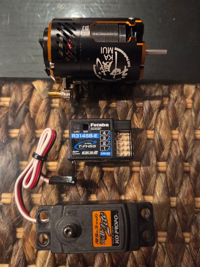 ドリラジ初心者用 メカ一式 ブラシレスESC モーター サーボ 受信機等