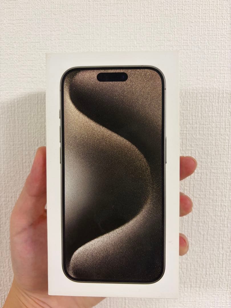 Apple Store品Apple iPhone 15Proナチュラルチタニウム