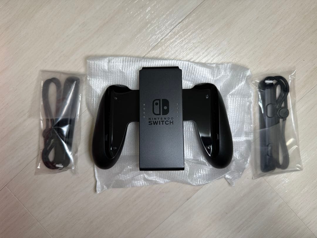 【即日発送可】nintendo switch 本体 32GBメモリー付き