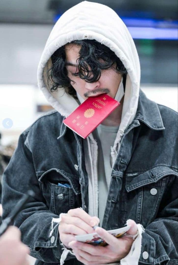 お*酢様 ancellm 26ss zip hoodie ヘザーホワイト　常田着