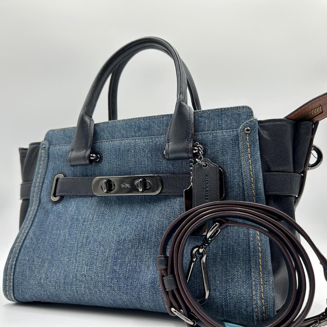 美品✨coach コーチ スワッガー27 ハンドバッグ デニム レザー 2way