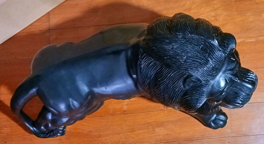 特大置物 木製 ライオンのオブジェ 高さ44cm 長さ63cm 重さ22kg