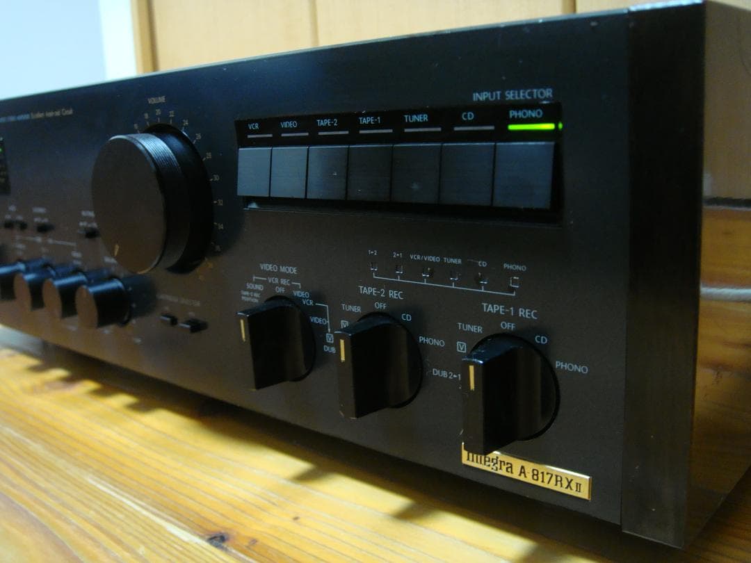 整備済 ONKYOオンキョー Integra A-817RXⅡ 木目パネル