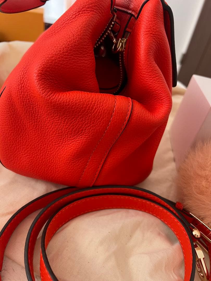 TORY BURCH 赤 ハンドバッグ