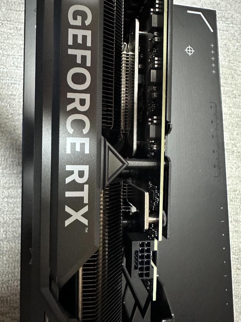 グラフィックボード・グラボ・ビデオカード ASUS TUF GeForce RTX 4070 Ti OC