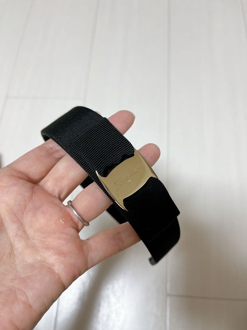 フェラガモ　カチューシャ　美品♡