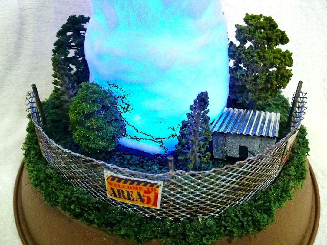 エリア５１ジオラマシリーズ金属製UFOフィギュア コードレスタイプ