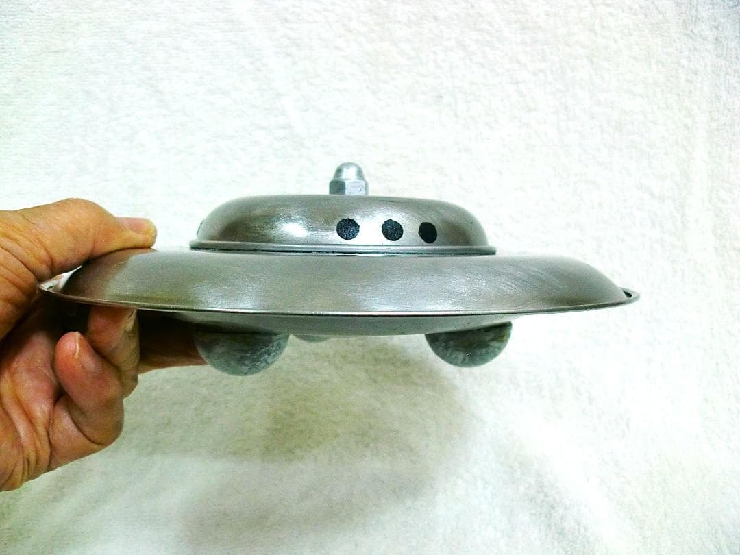 エリア５１ジオラマシリーズ金属製UFOフィギュア コードレスタイプ