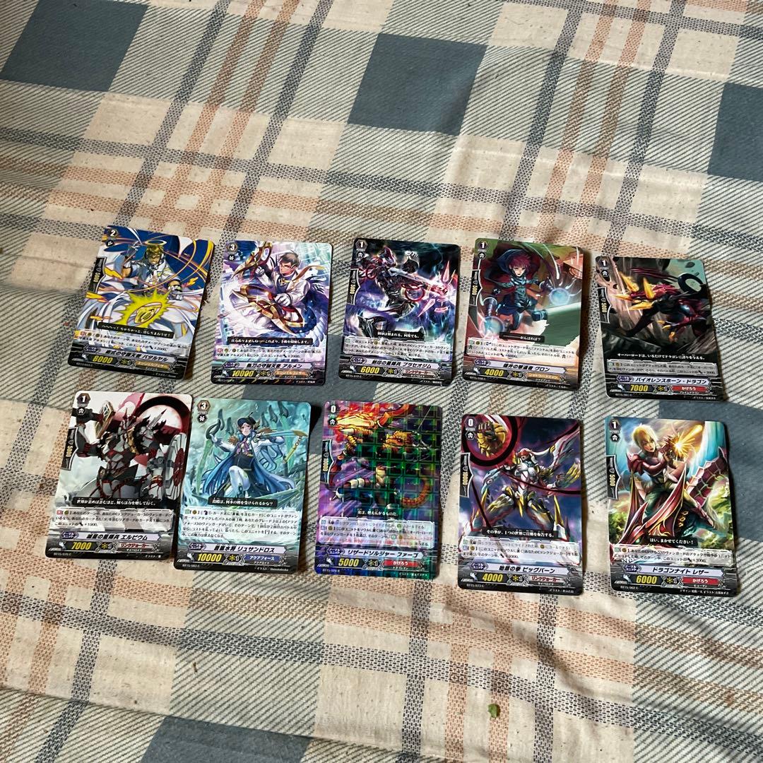 ヴァンガードカード　【約／9137枚】大量放出！【ダブり、小キズ気にしない方へ】