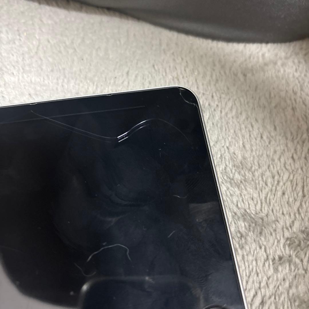 Apple iPad シルバー 本体　64GB