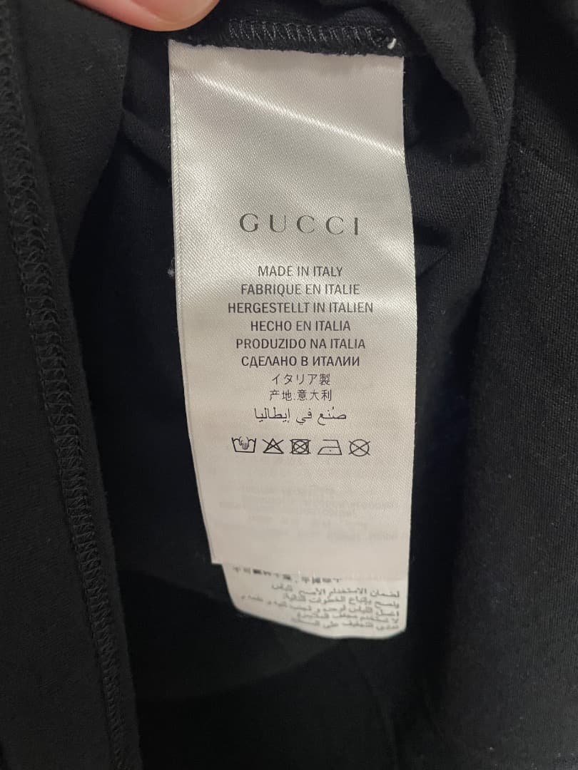 GUCCI ブラック Tシャツ（箱付き）