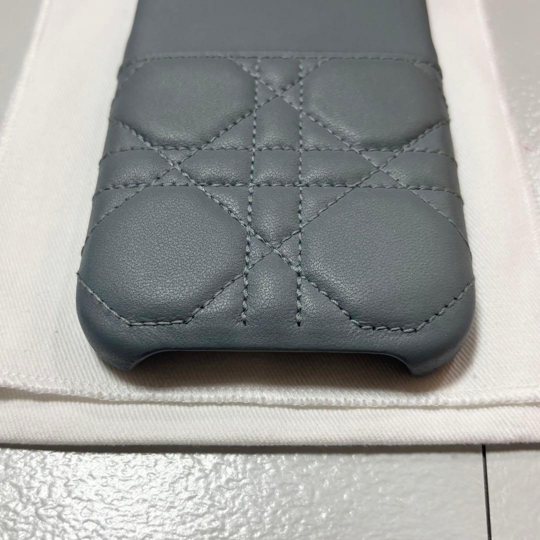 Christian Dior iPhoneケース 15 カナージュ 正規品