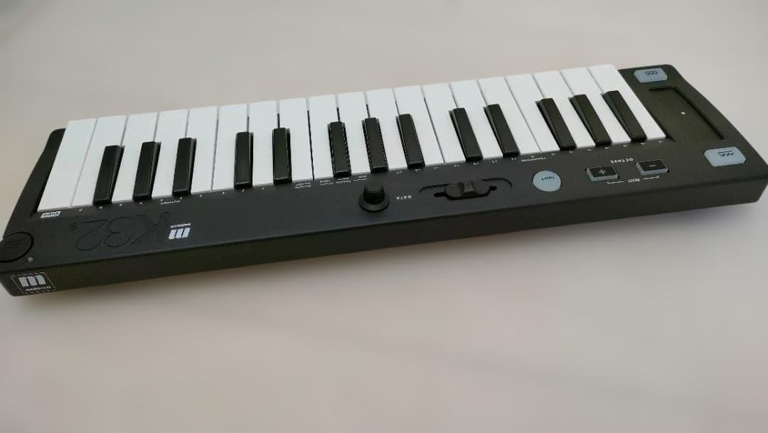 音源内蔵MIDIキーボード miditech K32s 32鍵 ミディーテック