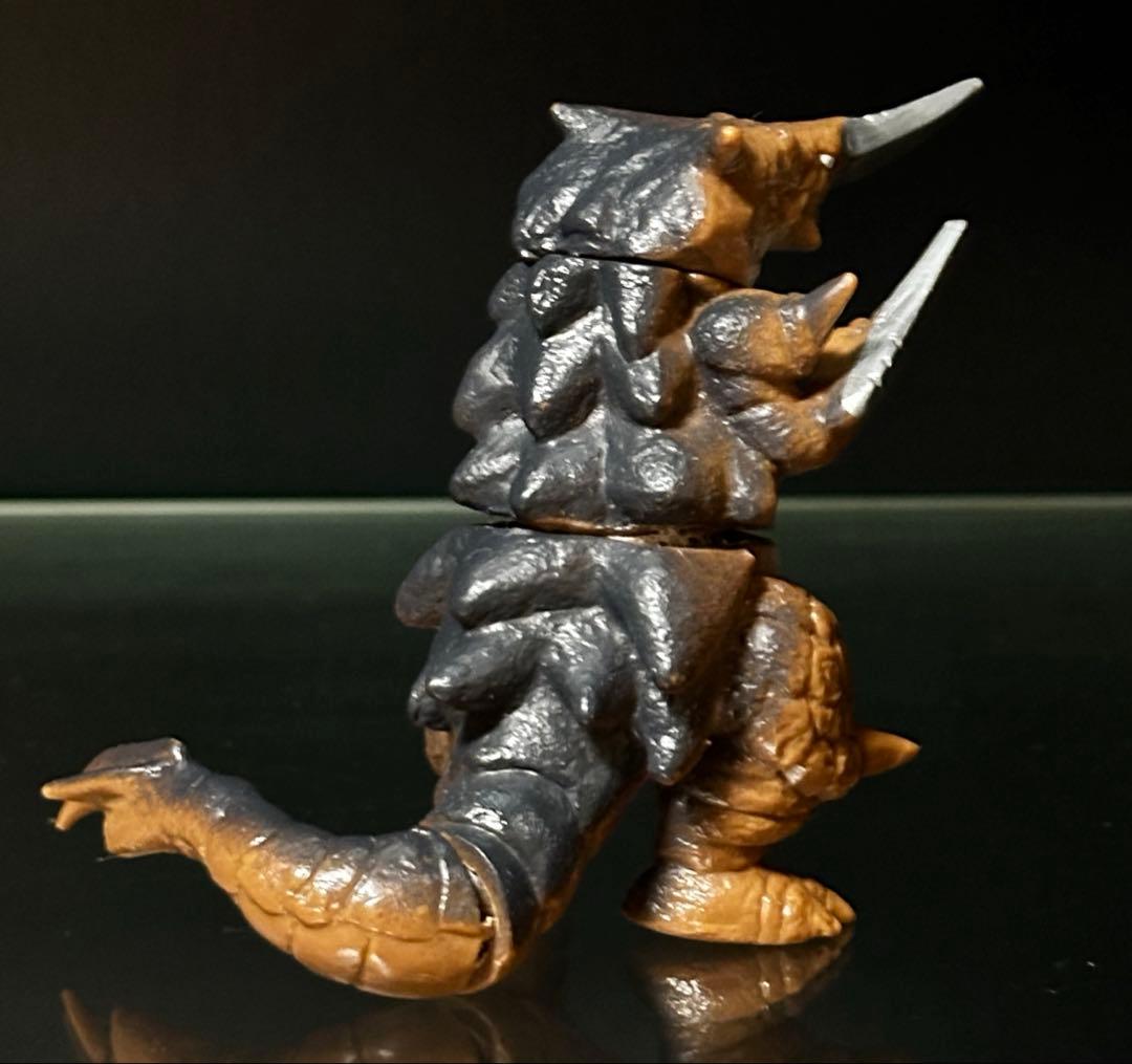 電光超人グリッドマン　メタラス　ソフビ　色違いセット　他