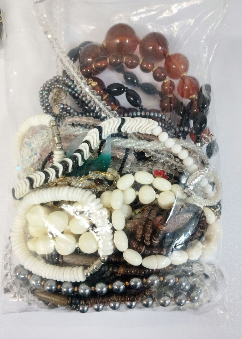 イミテーションアクセサリーまとめ売り