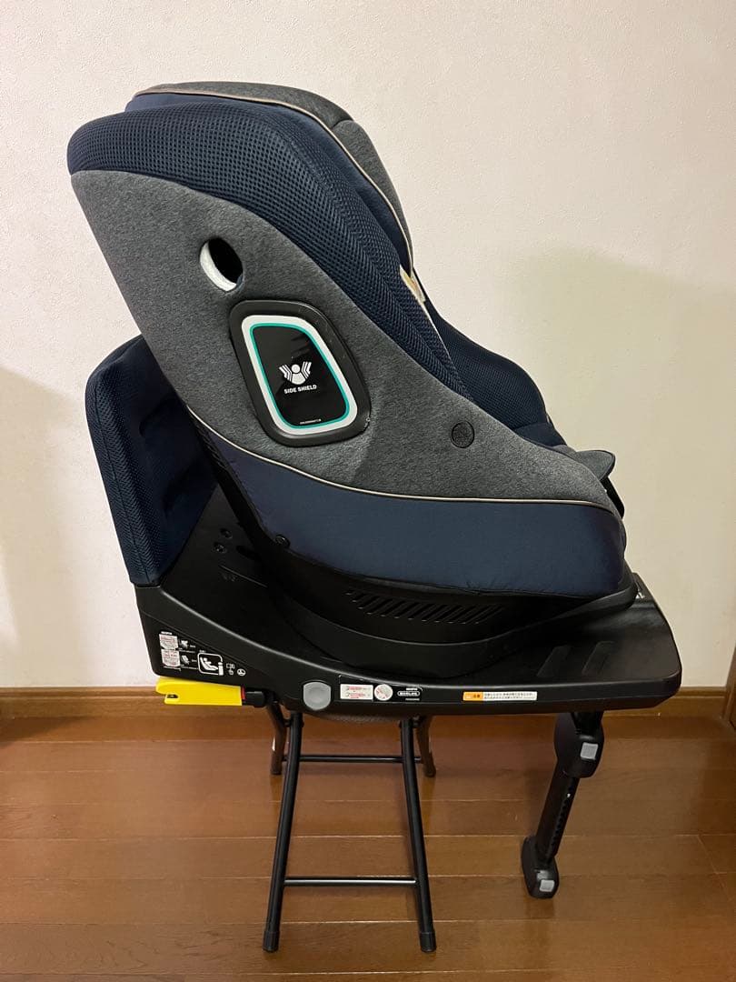 【美品】 アップリカ クルリラプラス 360° セーフティー AB