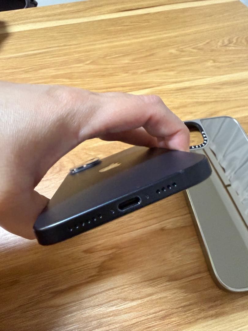 iphone15plus 128gb バッテリー状態94%