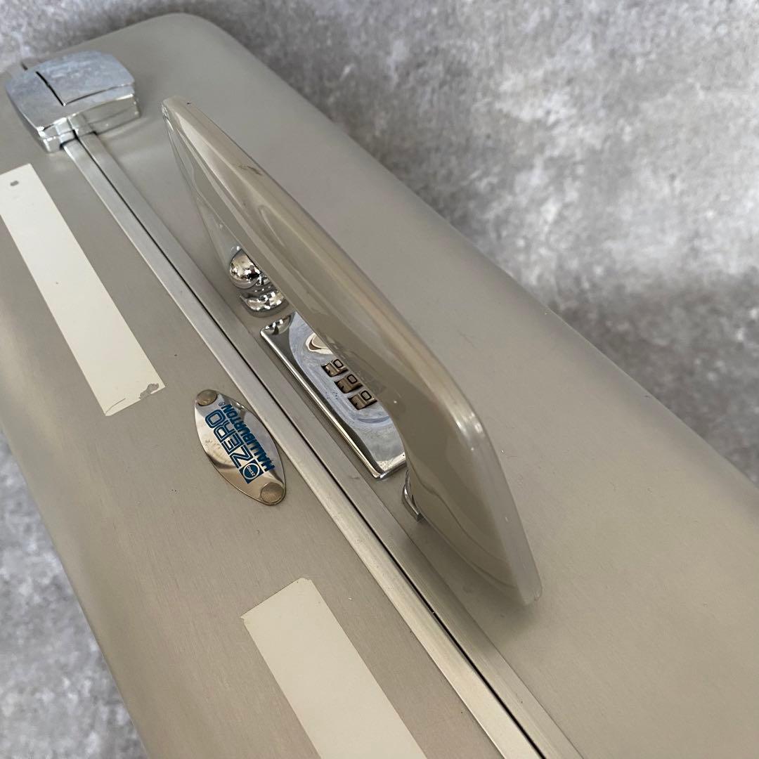 ゼロハリーバートン　アタッシュケース　カメラケース　エリート　シルバー　アルミ