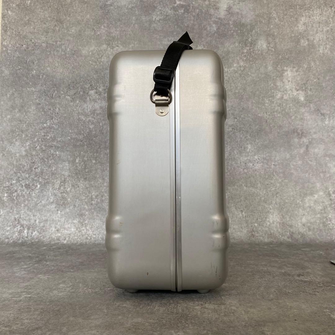 ゼロハリーバートン　アタッシュケース　カメラケース　エリート　シルバー　アルミ