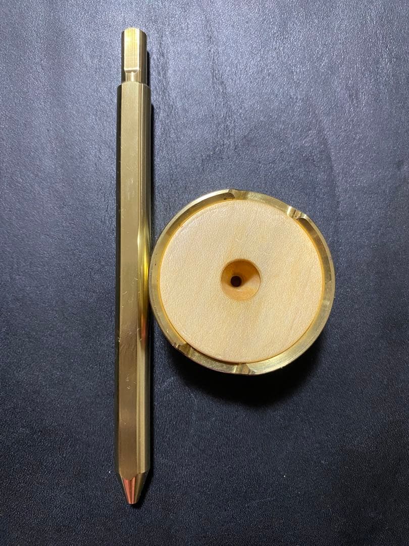 【GROVEMADE】Pen + Walnut Stand