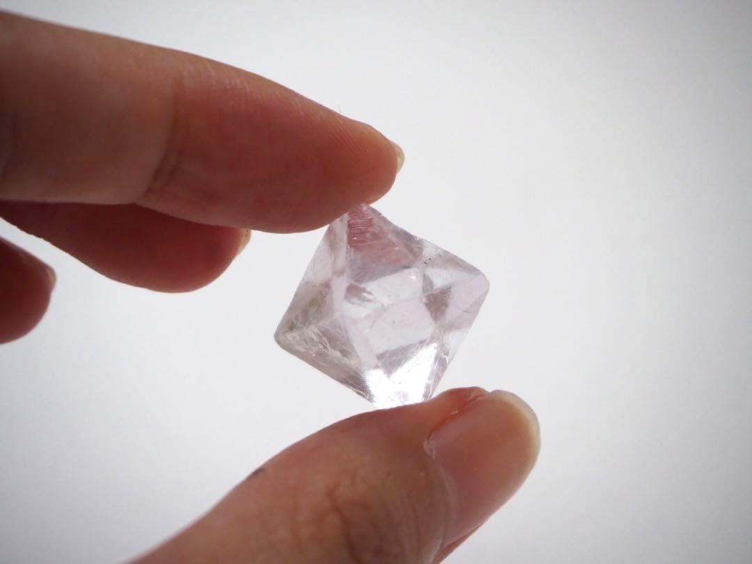 フローライト　イリノイ産　クリアパープル　蛍石　鉱物【C5】