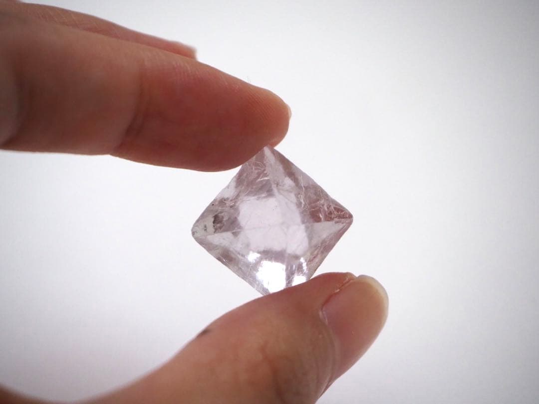 フローライト　イリノイ産　クリアパープル　蛍石　鉱物【C5】