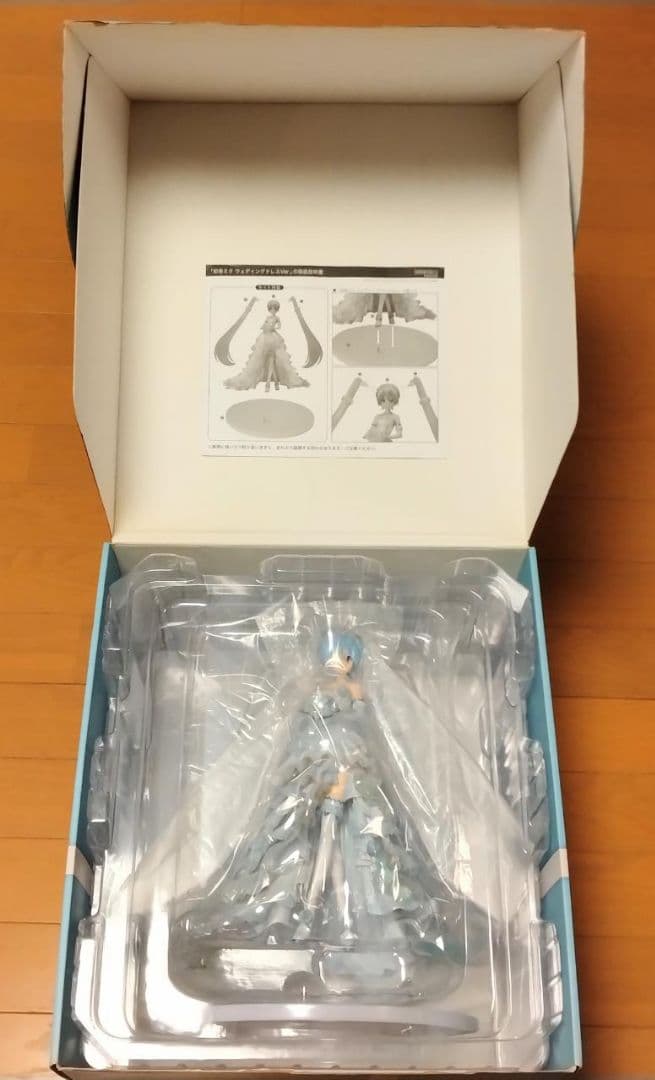 初音ミク ウェディング 1/7 完成品フィギュア