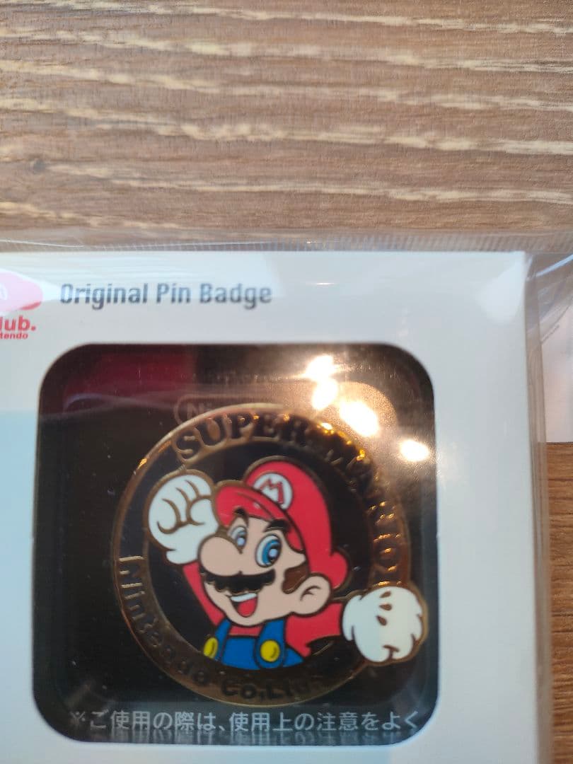 クラブニンテンドー　スーパーマリオ　オリジナルピンバッジ　任天堂Nintendo