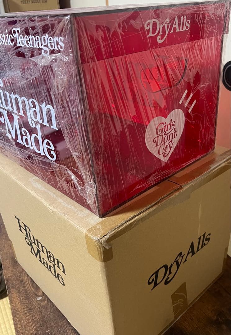 Human Made ボックス 赤