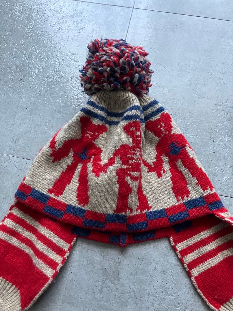 ヴィヴィアンウエストウッド　耳当て付き　ニットキャップ スカル　可愛い