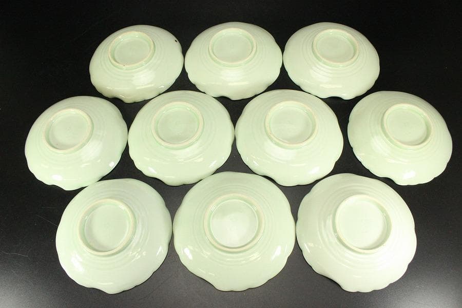 宮内省御用達 平戸 三川内焼 陽山末太朗作 青磁木の葉皿 十客共箱(ZE564)