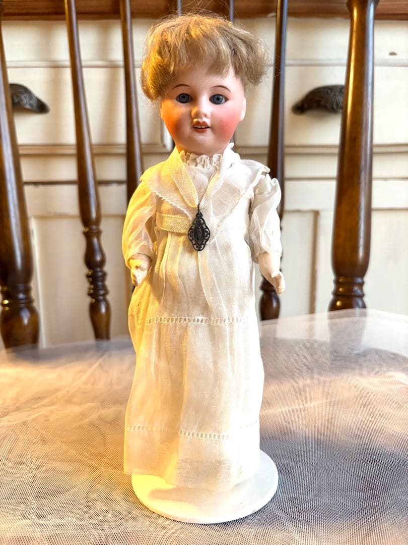 ♡UNIS FRANCE ビスクヘッド　コミュニオンドール　初聖体　スタンド付