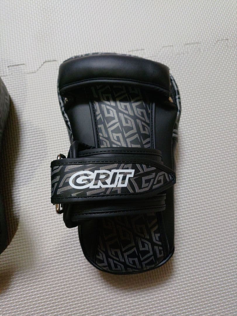 GRIT コンパクトキックミット　未使用品