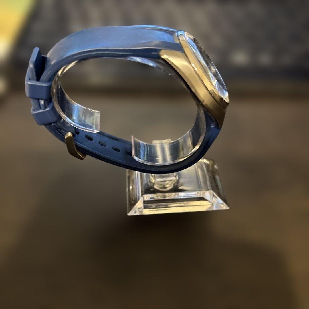 古*勉様 CITIZEN エコドライブ ラバーベルト時計　型番：W410-S11