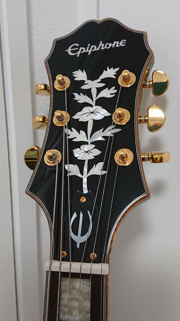 【ほぼ新品】エピフォン emperor swingster　フルアコ