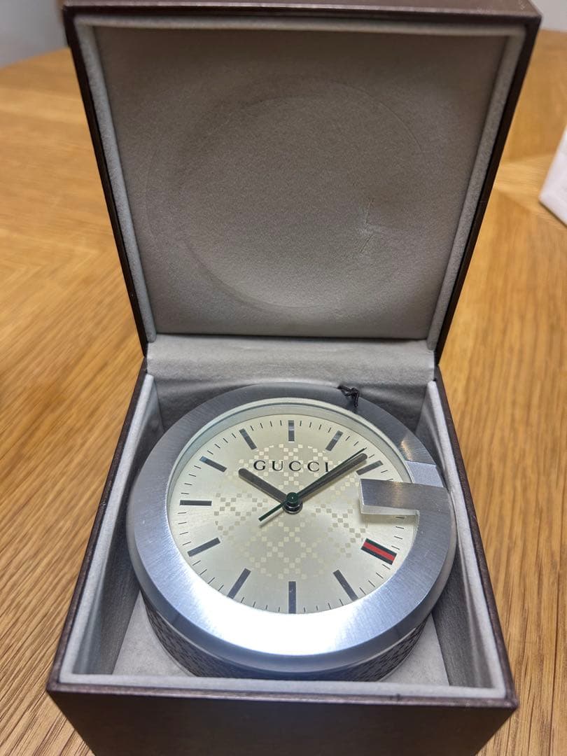 GUCCI 置き時計　正規品　7/31まで出品