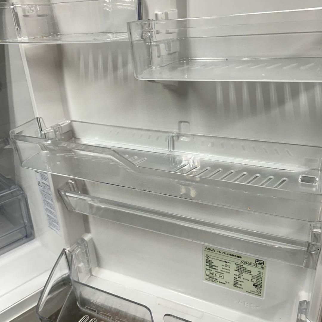561 アクア　大型冷蔵庫　容量300L〜400L 右開き　4ドア　美品