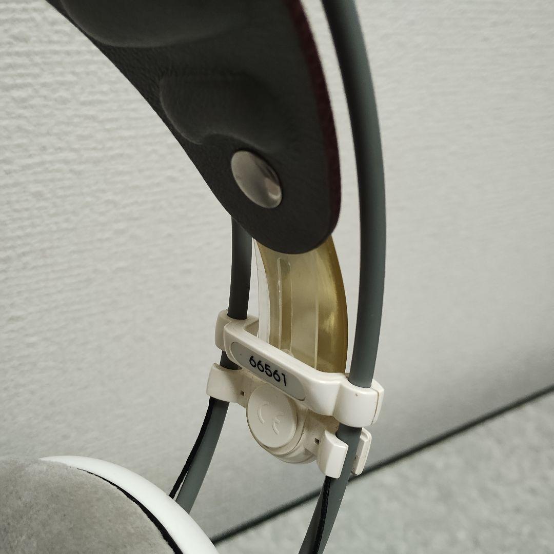 AKG K701 オーストリア製です。