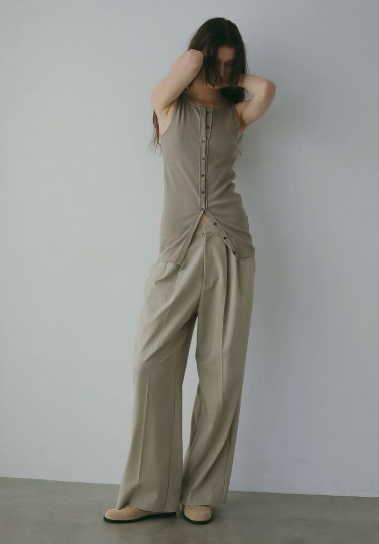 etretokyo エトレトウキョウフロントオープンタンクトップ