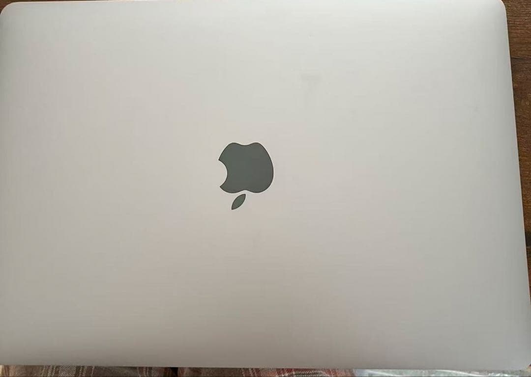 MacBook Pro 13インチ（2017 / Touch Barなし）