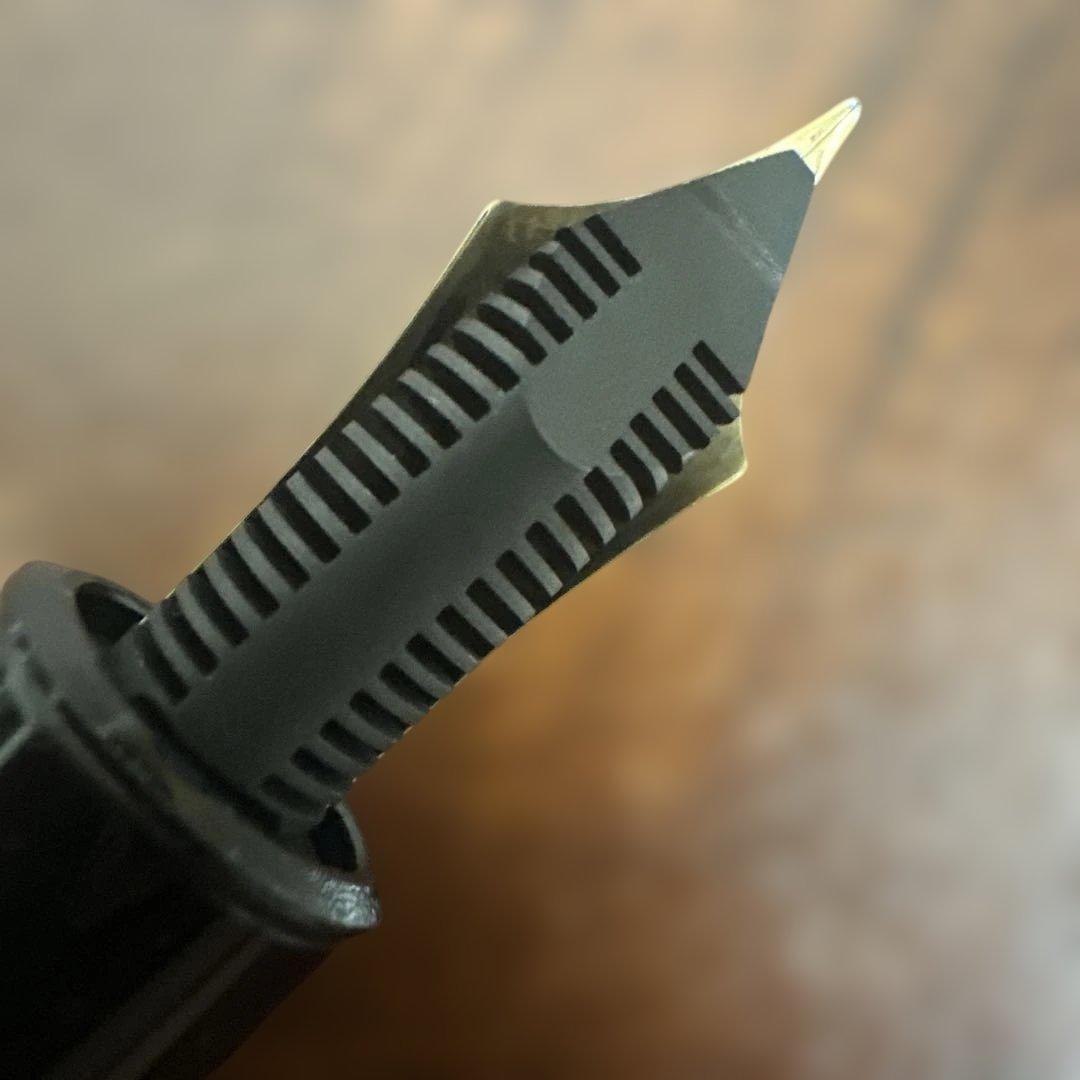 ★良品★モンブラン146 万年筆 14Cニブ インクなし